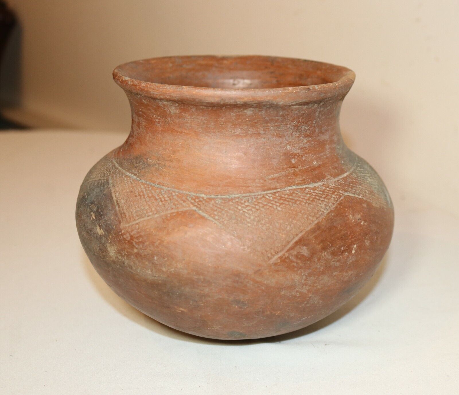 antique Peruvian pre columbian 700-1000 A.D. vessel pottery vase sculpture bowl