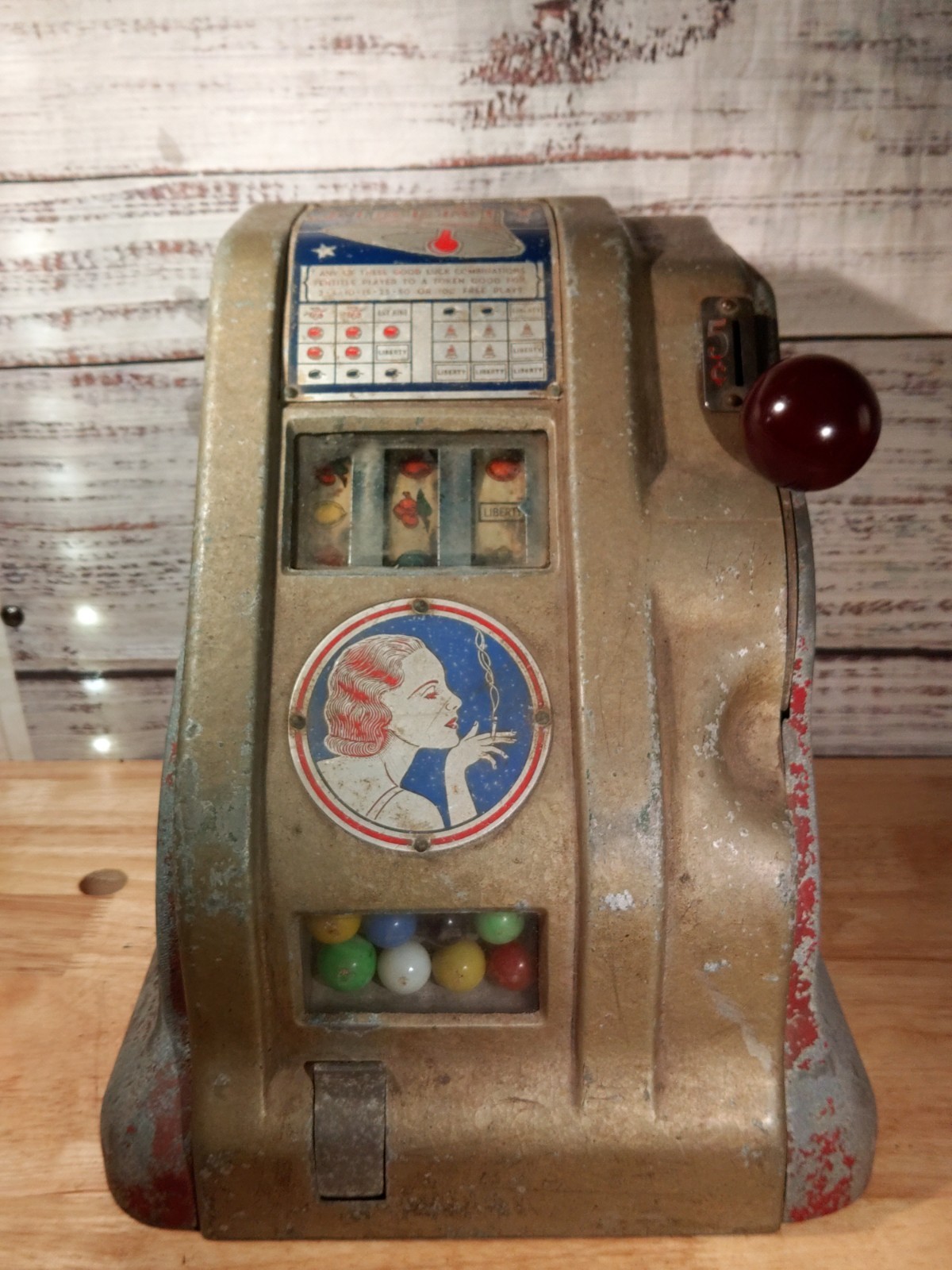 Rare 5c Nickel Groetchen Liberty Cigarette Trade Stimulator Slot Machine w Key Rare 5c Nickel Groetchen Liberty Cigarette Trade Stimulator Slot Machine w Key