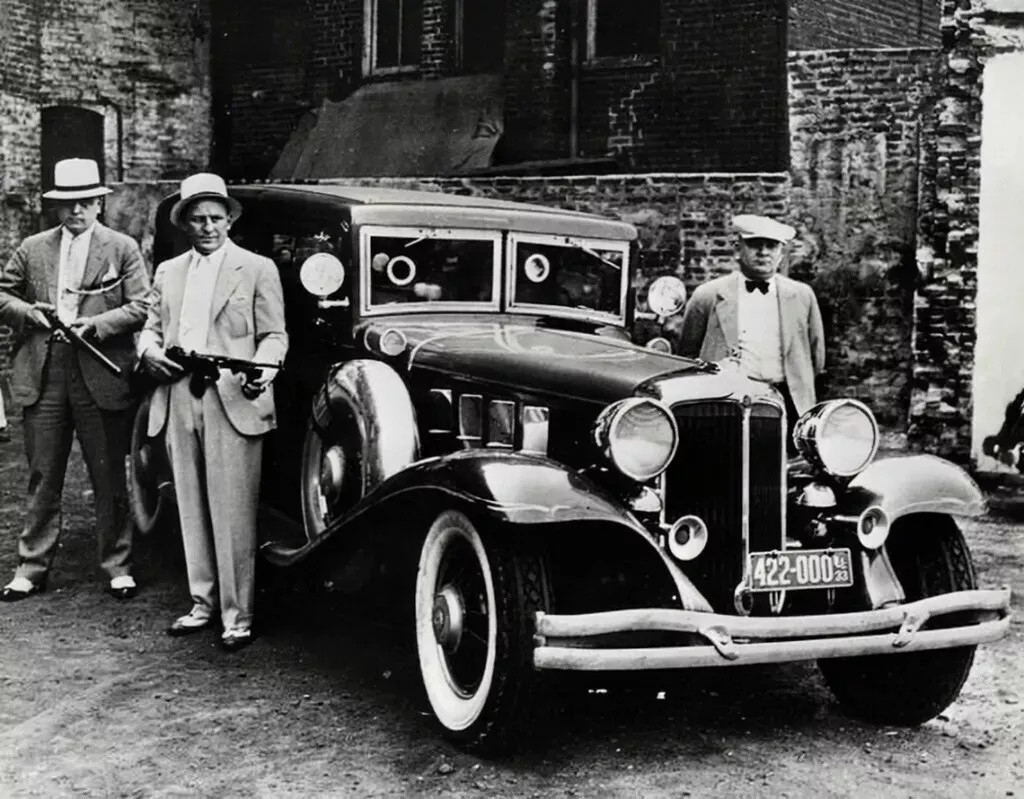 Al Capone\' Car Bullit Proof Classic Vintage  4x6 PHOTO PRINT