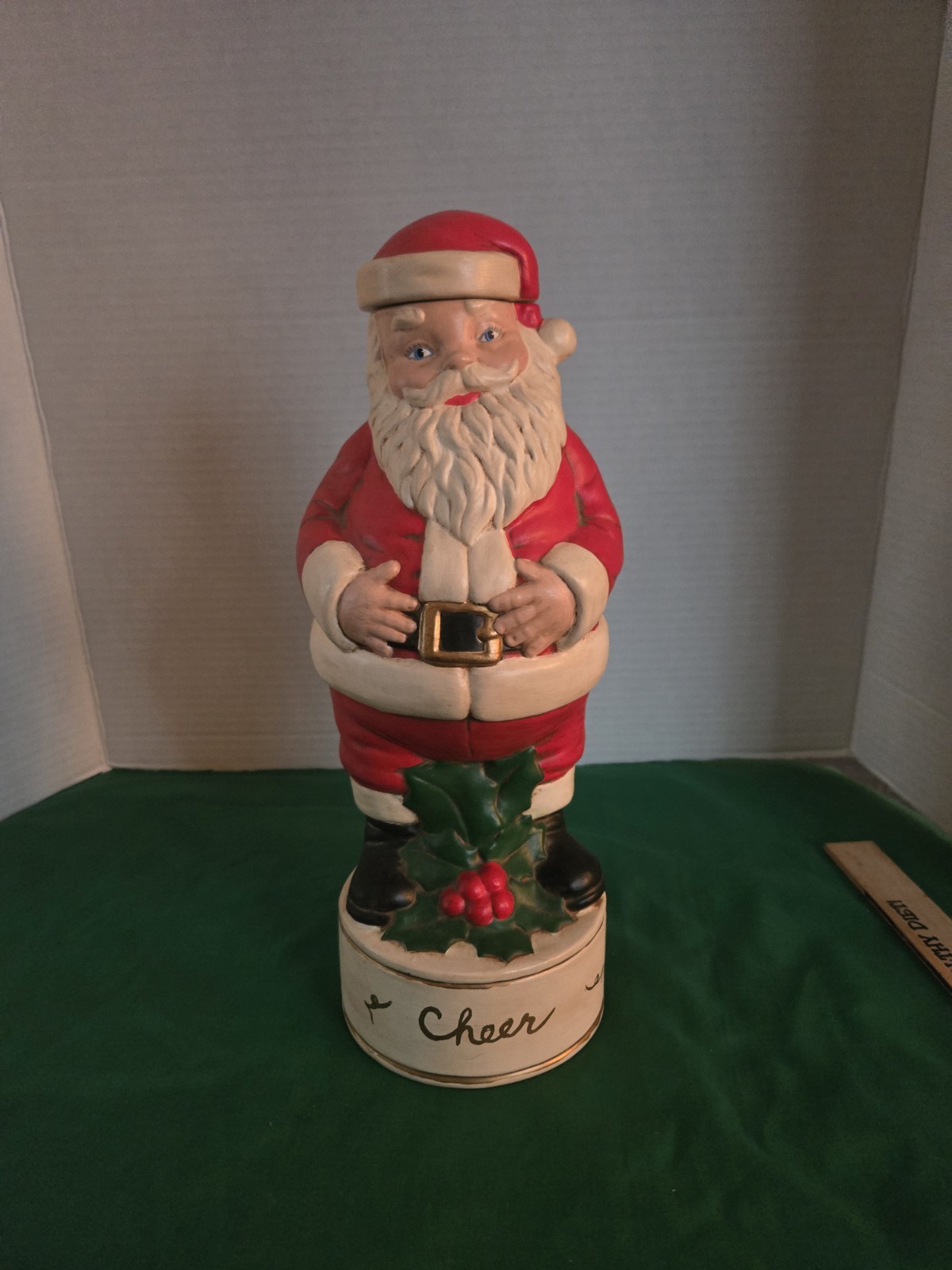 Vtg Alberta Mold Ceramic \