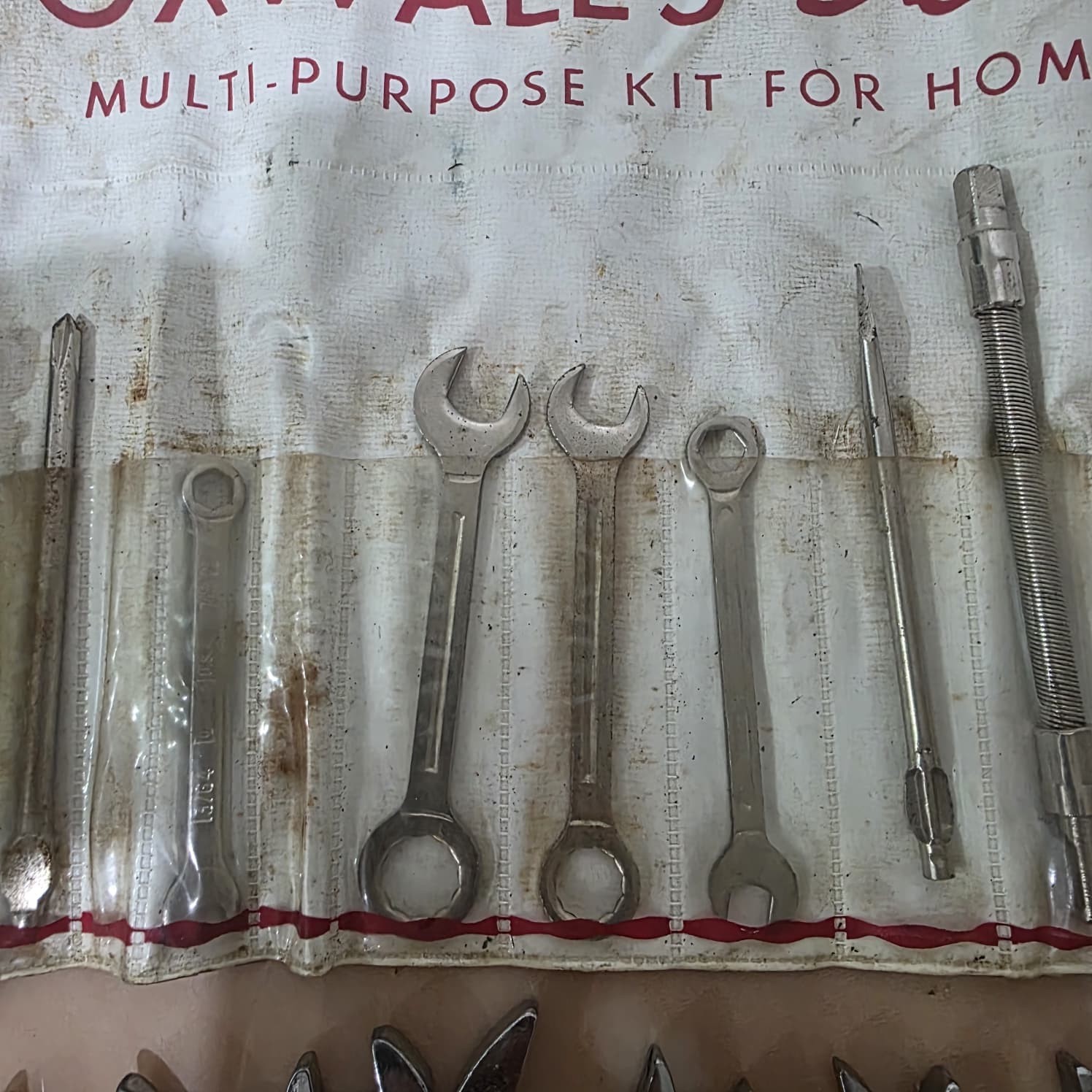 Vintage Oxwall's Deluxe Tool Kit USA Wrenches Sockets Screwdriver Bits Roll-Up