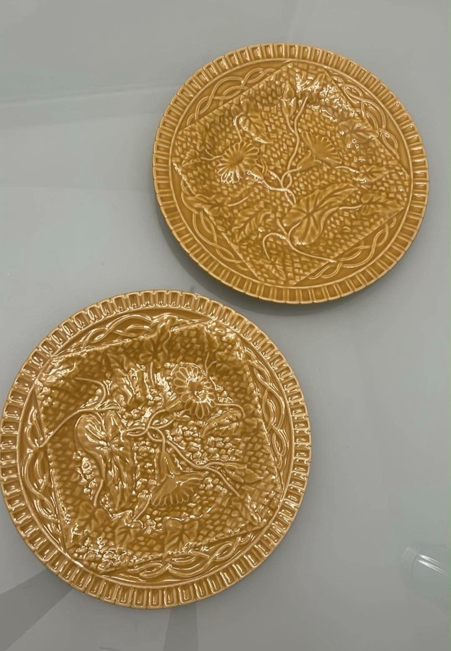 NOS 2x Jay Willfred x Andrea Sadek Bordallo PinheiroPortugal Yellow Dinner Plate