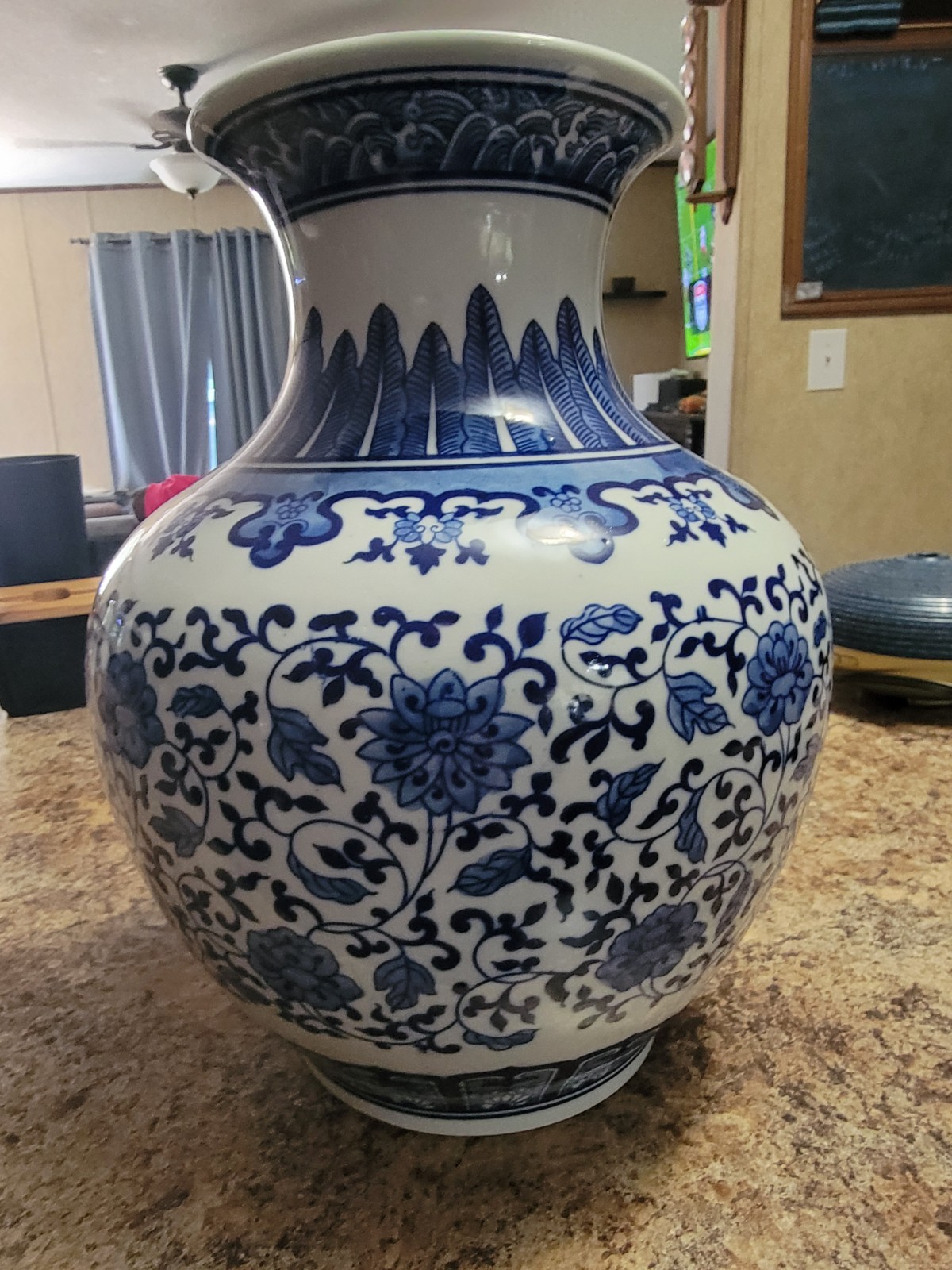 Ballard Designs Blue/white Curved Vase Chinoiserie Collection New