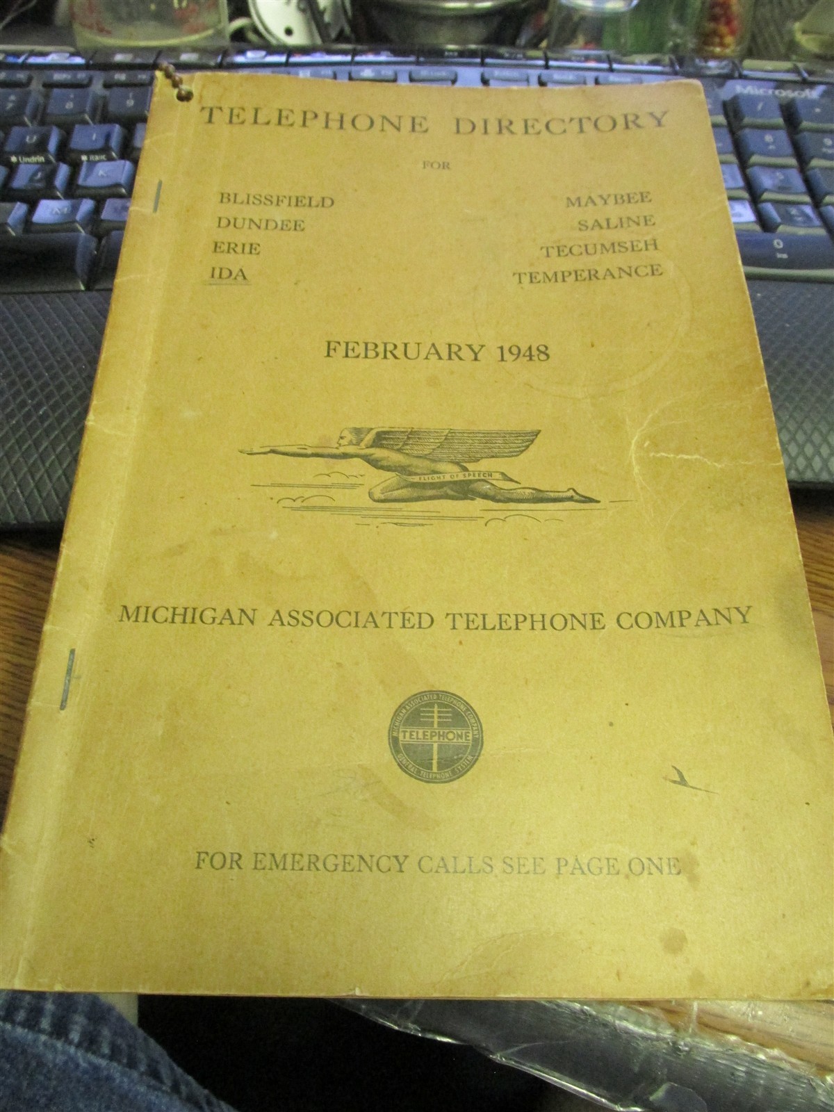 1948 Monroe & Washtenaw County Mich. Associated Telephone Directory Phone Book