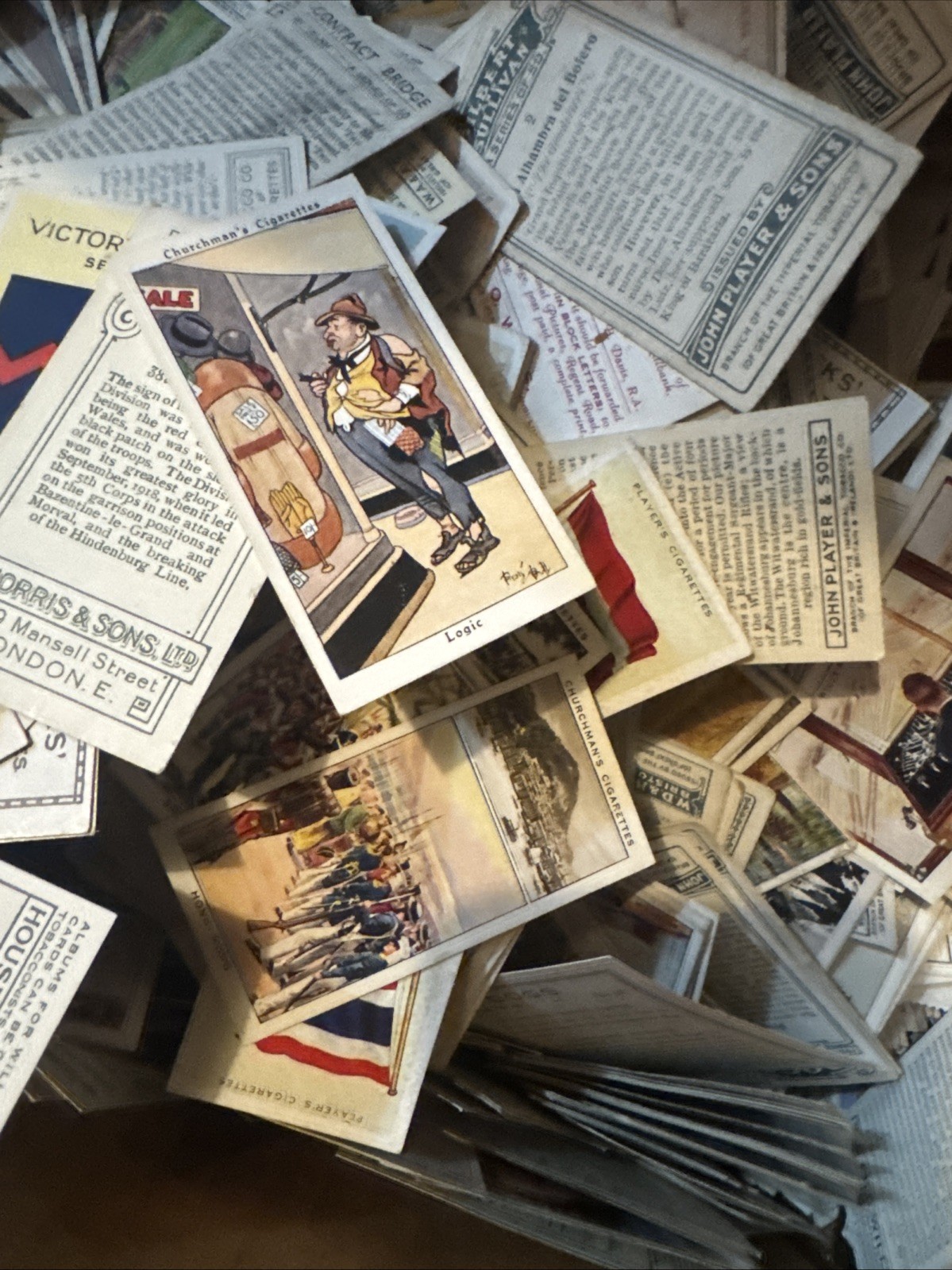 500 x Original tobacco/cigarette cards Like Seen In This Photo Mainly 1930s+/-