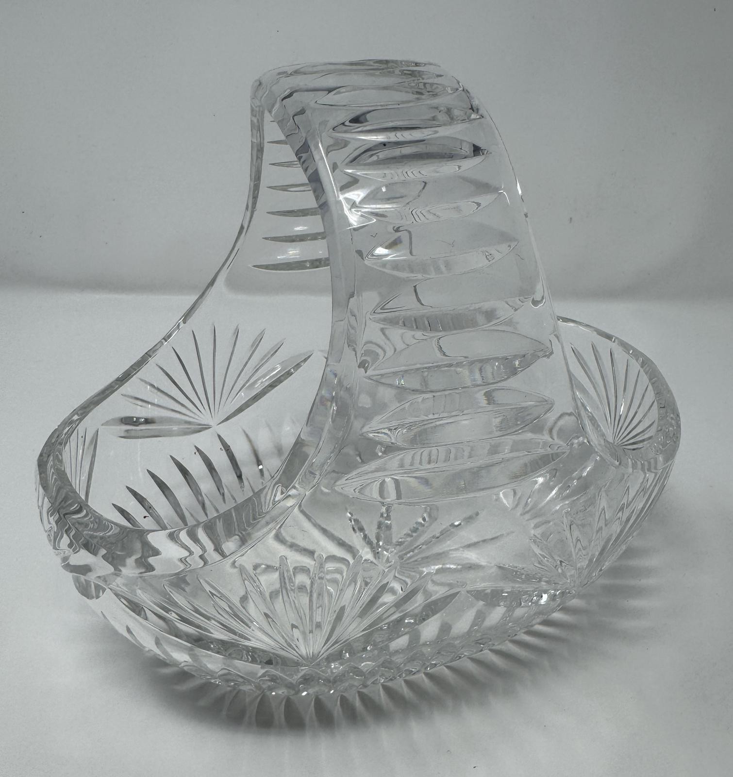 Crystal Clear Handcut 24% Lead Crystal Cut Basket Candy Dish Basket 8” Poland