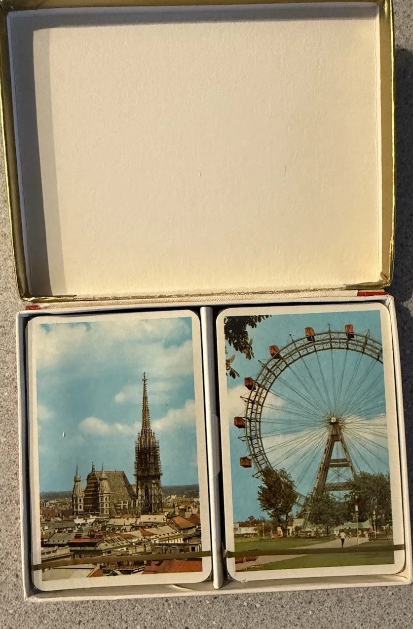 NEW / SEALED VINTAGE PIATNIK WIEN VIENNA PLAYING CARDS DOUBLE DECK W/ OUTER BOX