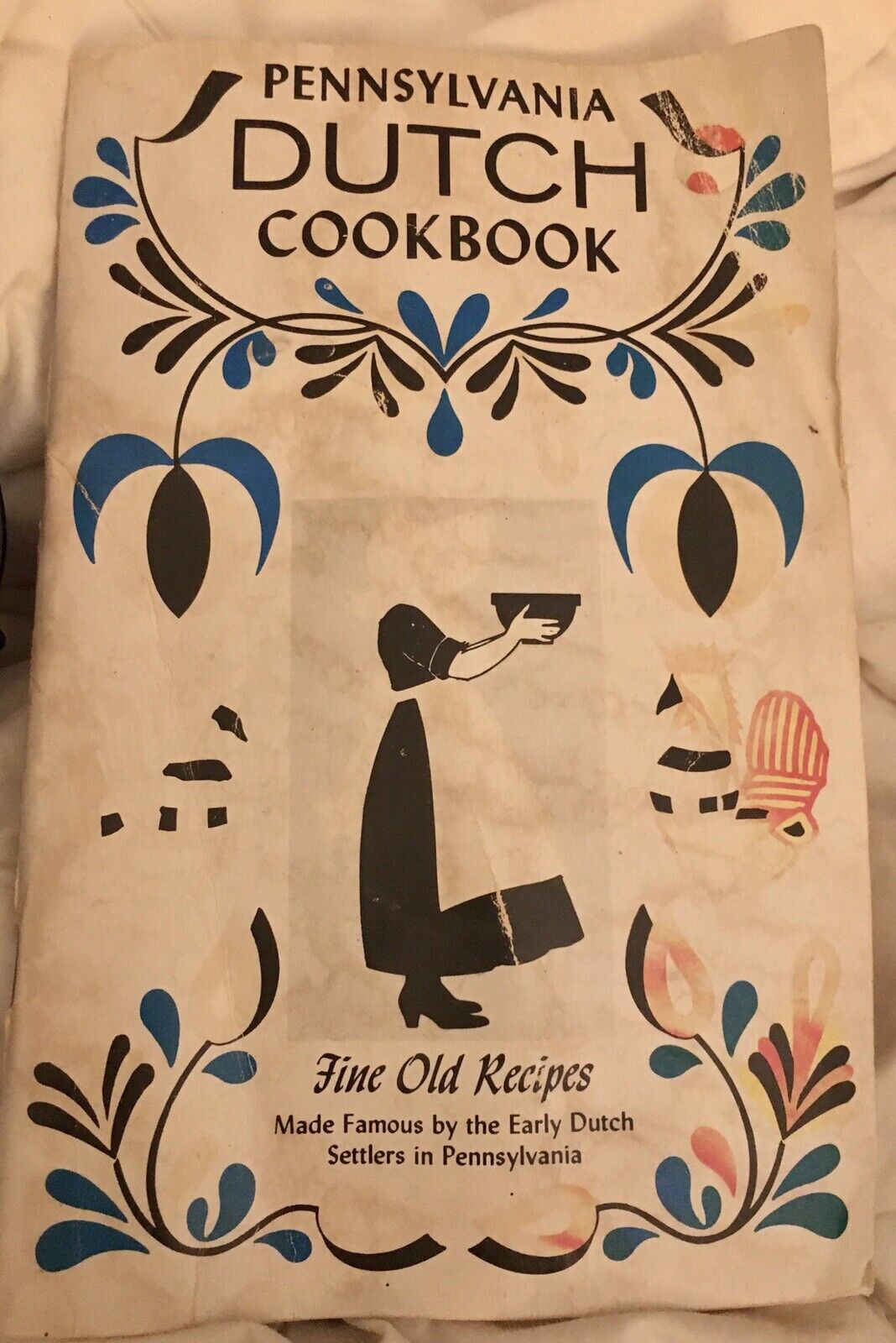 PA Pennsylvania Dutch Cookbook of Fine Old Recipes Softcover Culture 1987 Ed