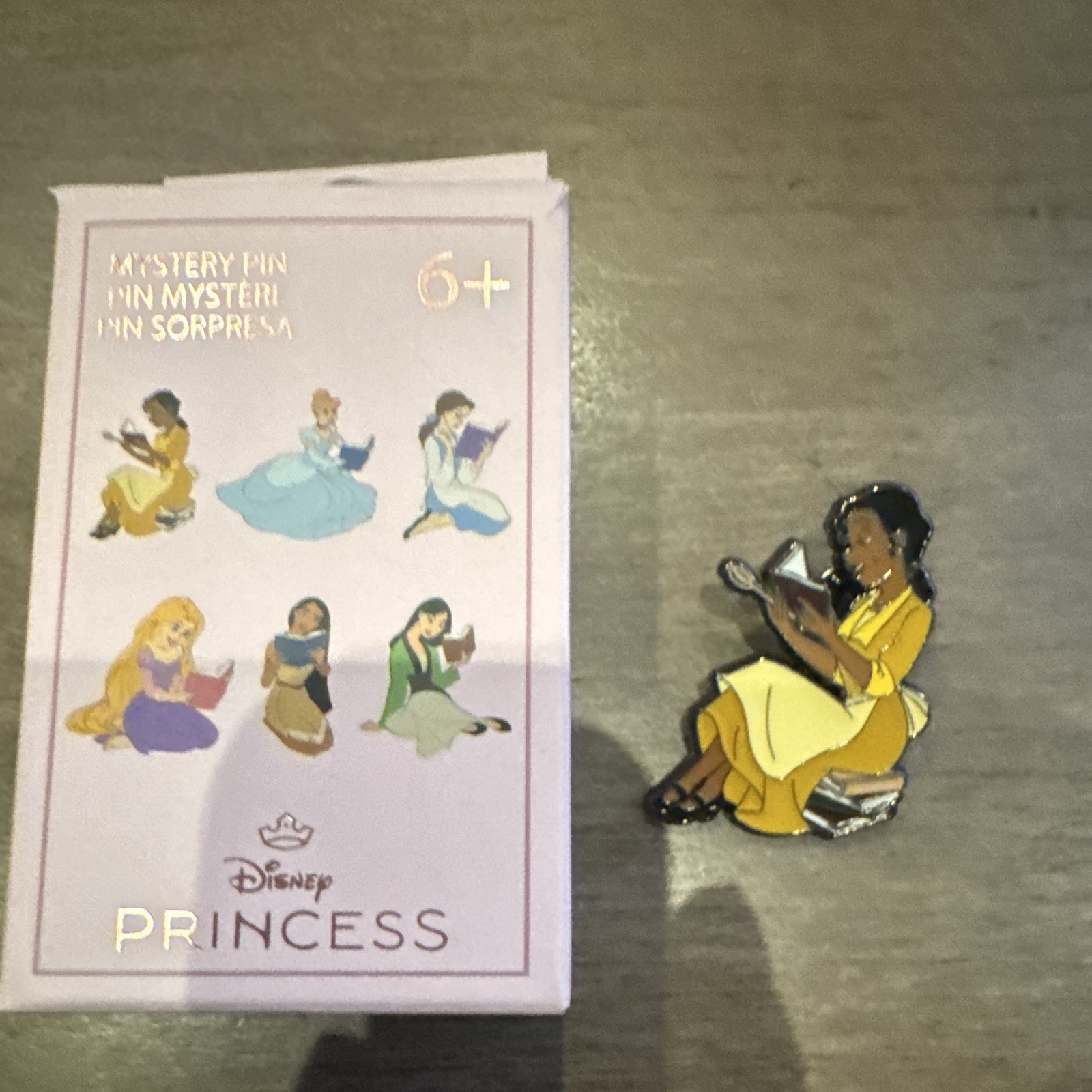 LF Princess Tiana Reading Book Mystery Blind Loungefly Hot Topic Disney Pin