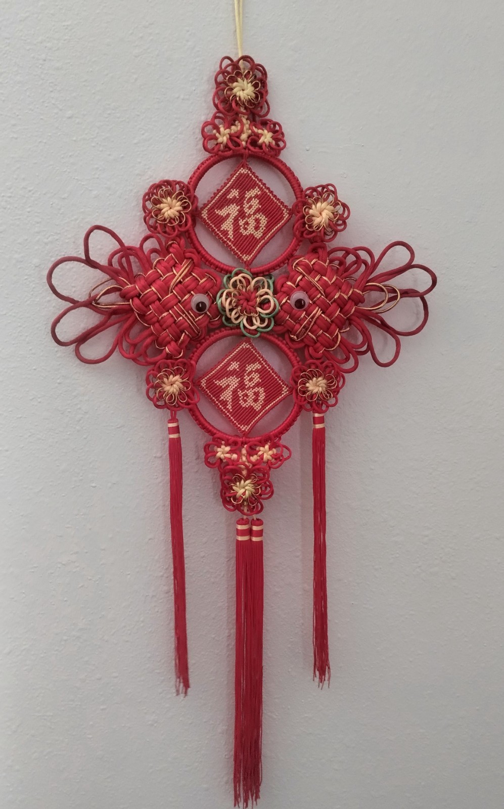 Chinese Wall Hanging Feng Shui Faux Jade Red Knot Tassel w/eyes- Ward off Evil