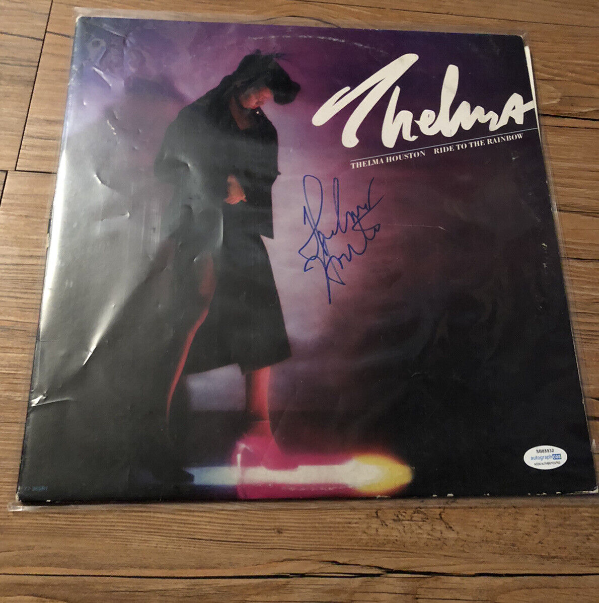 Thelma Houston Signed IP Ride To The Rainbow Vinyl Record LP  ACOA CERTIFIED