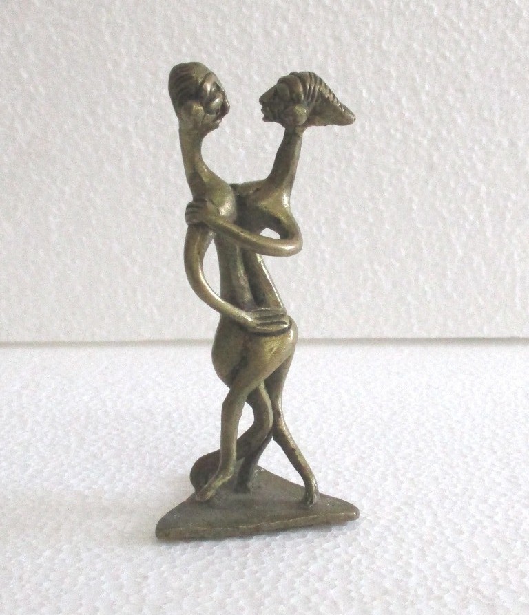 ANTIQUE BRASS DANCING COUPLE TABLE TOP DECORATION STATUE RARE AND UNUSUAL