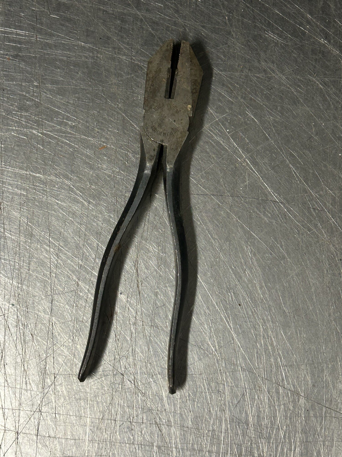 VINTAGE UTICA TOOLS 1950-8 LINESMAN PLIERS CUTTERS USA