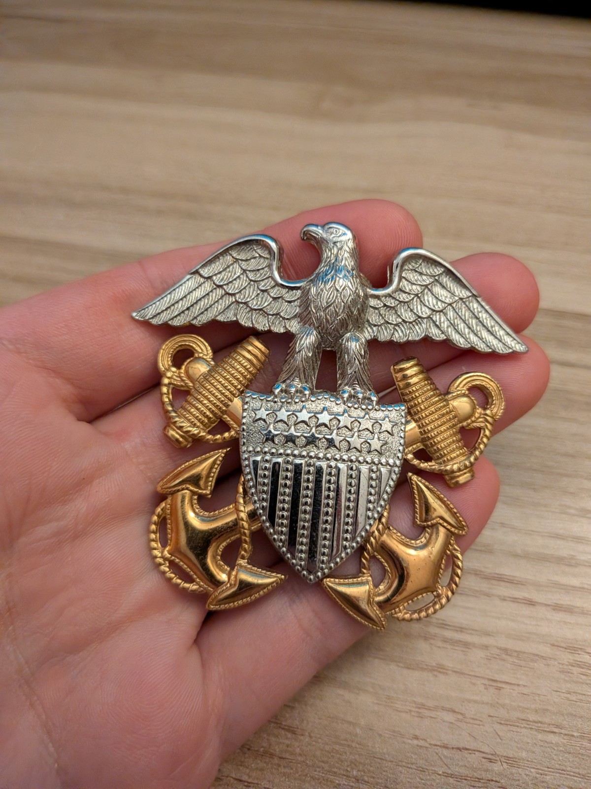 WW2 USN US NAVY OFFICER HAT CAP BADGE STERLING 1/20th 10kt Large 