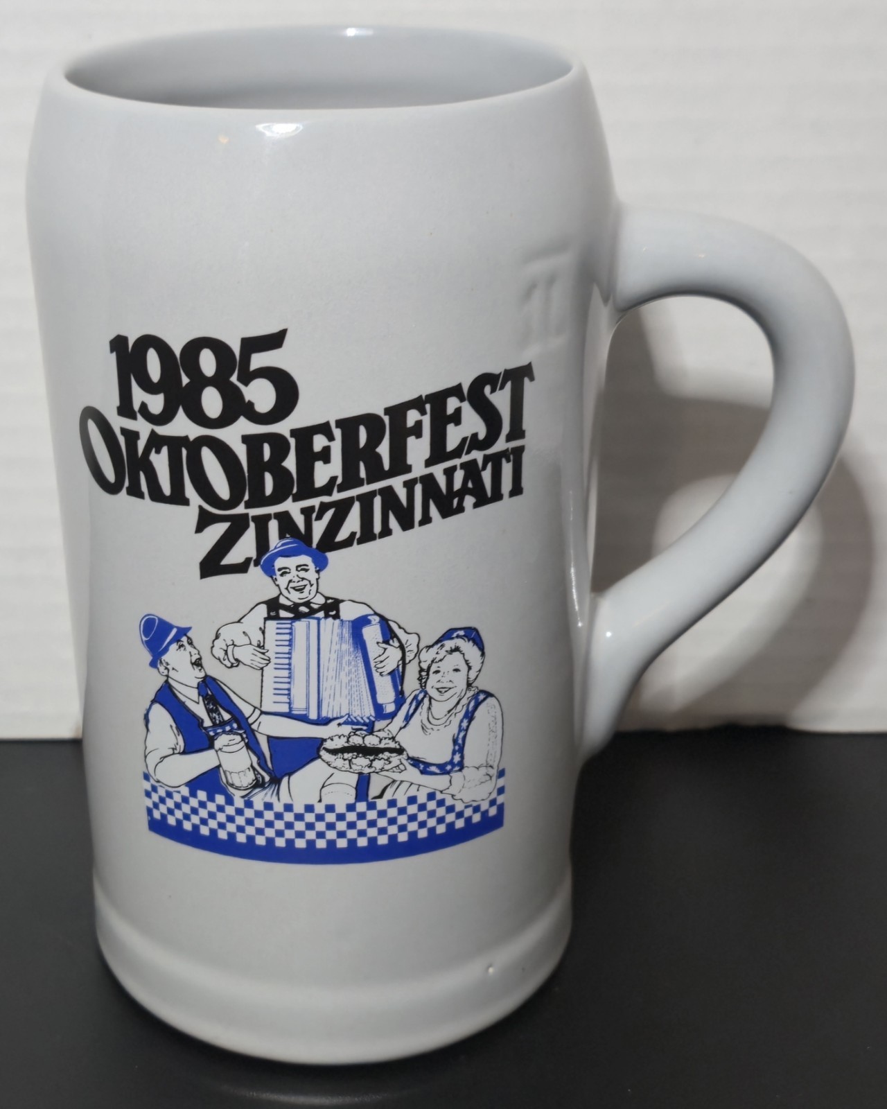 Oktoberfest 1985 Zinzinnati Beer Stein Cincinnati Octoberfest 7½” Tall Excellent
