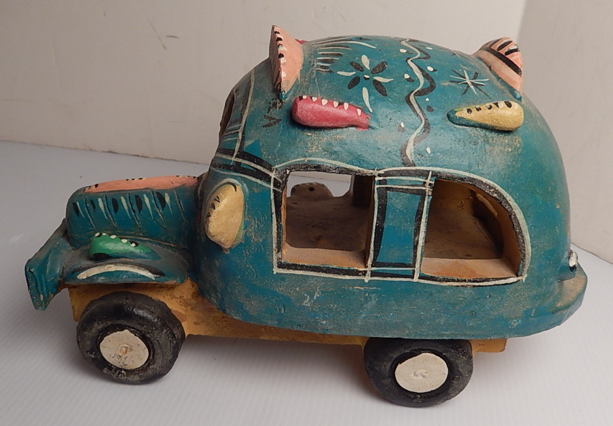 Vintage Super Cute Candelario Medrano Blue Bus Sculpture Folk Art Pottery Vintage Super Cute Candelario Medrano Blue Bus Sculpture Folk Art Pottery