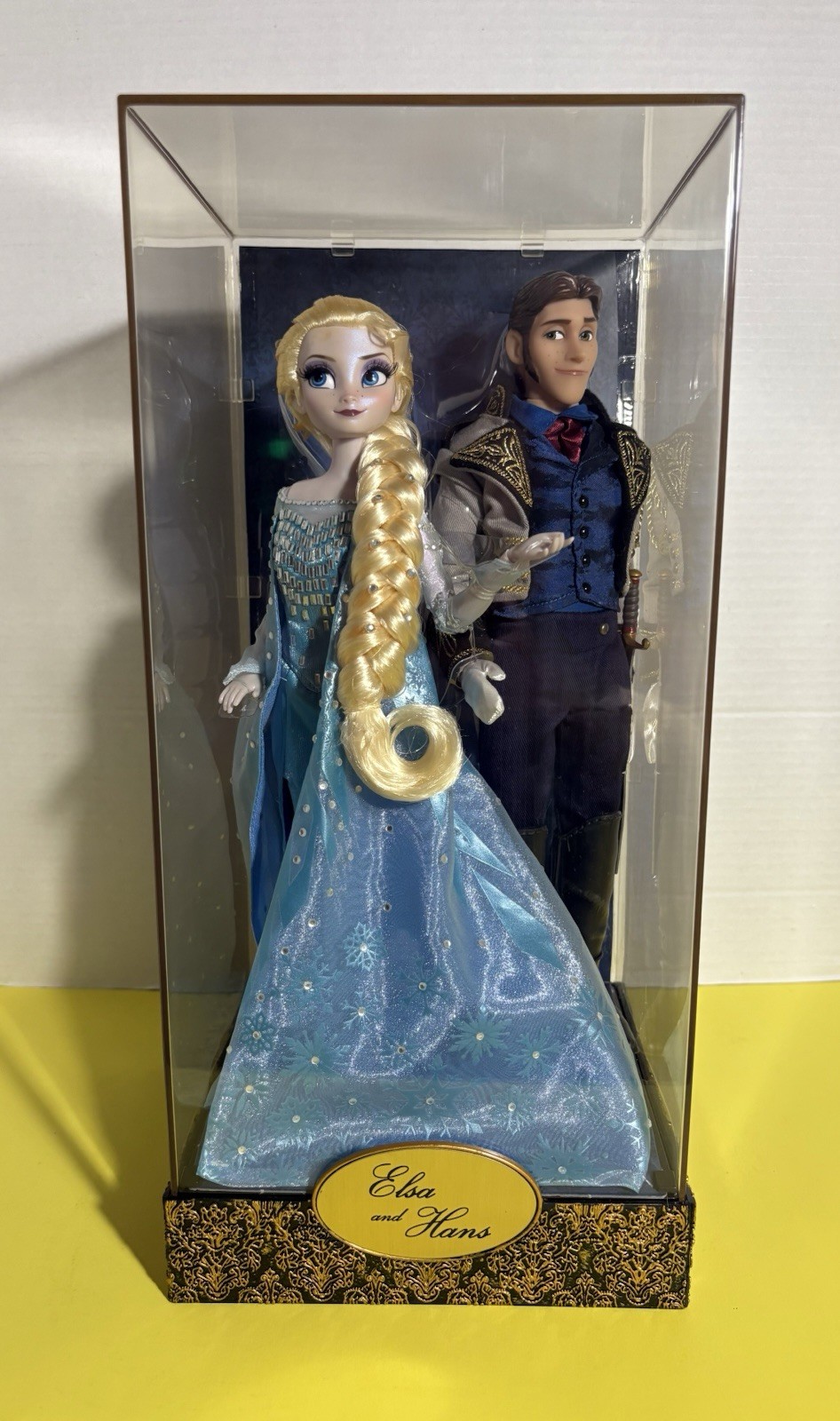 Designer Doll Elsa & Hans Frozen Disney Store Fairytale Collection LE w/Bag