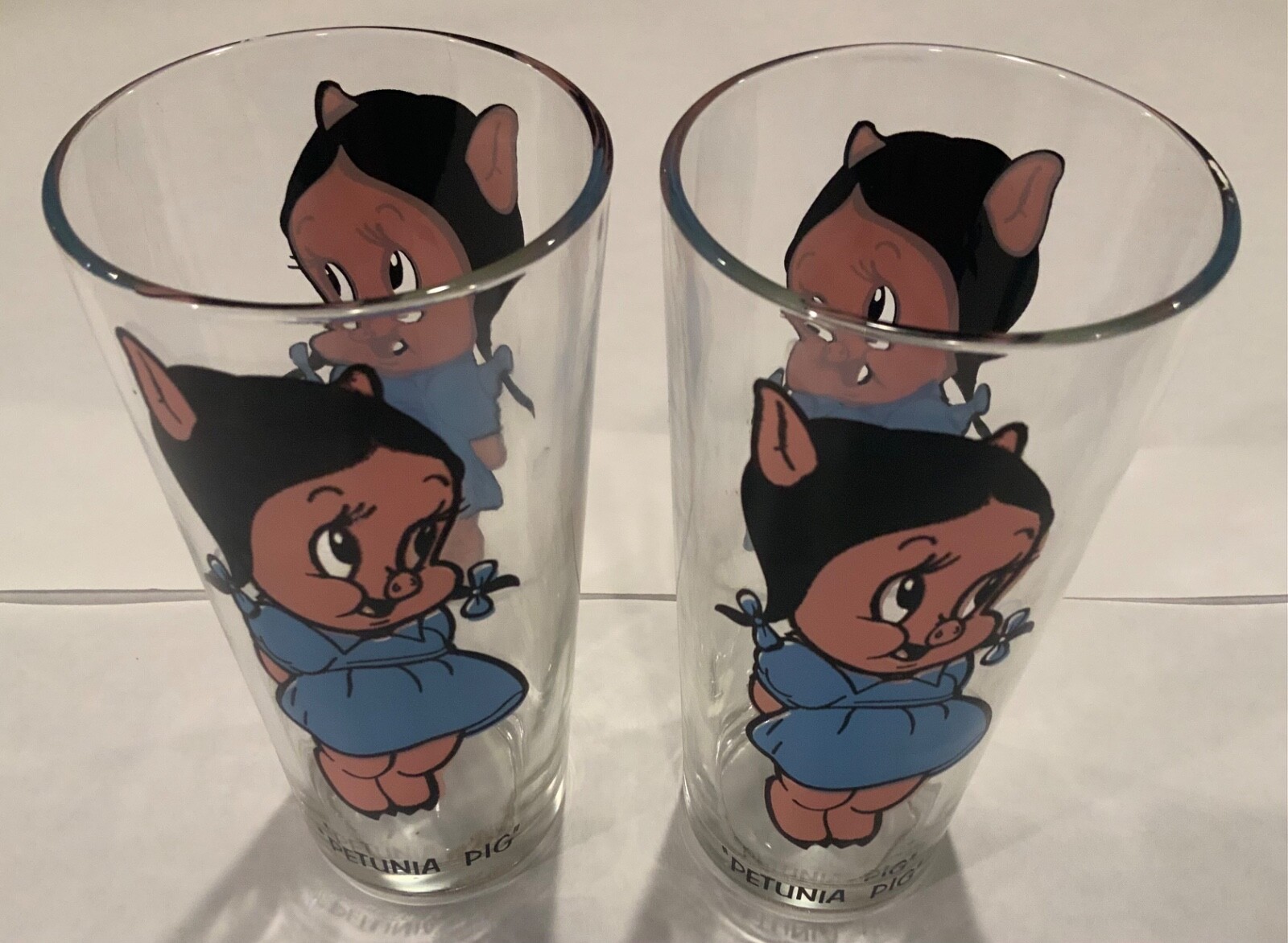 Pair of Petunia Pig Pepsi Collector Series Glasses Warner Bros 1973 6.5” Tall