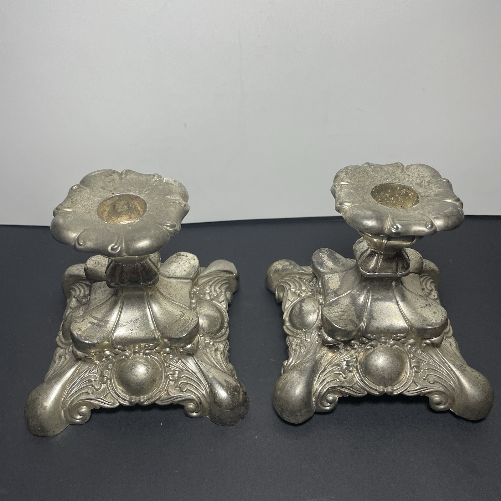 Set of 2 Vintage Silver plated Candlestick Holders 4.5” Tall