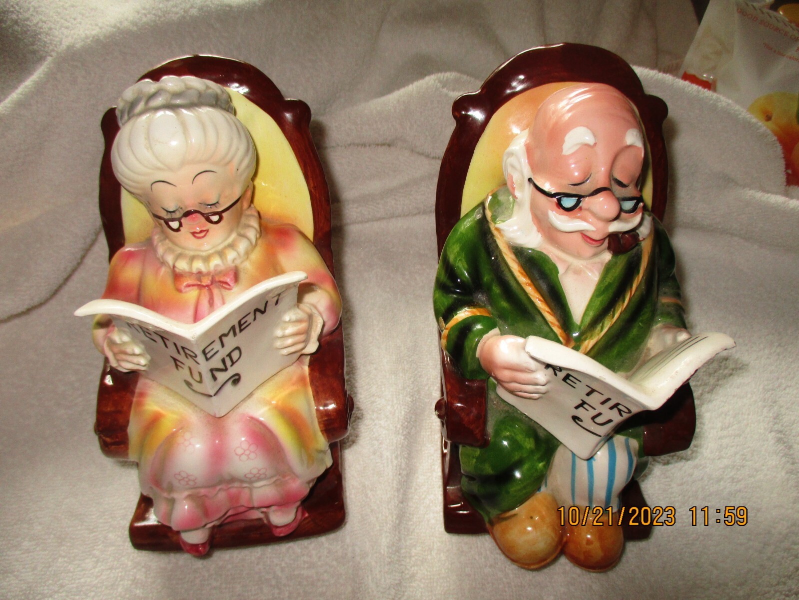 Vintage Pair of Lefton JAPAN Grandma & Grandpa Retirement Fund Banks