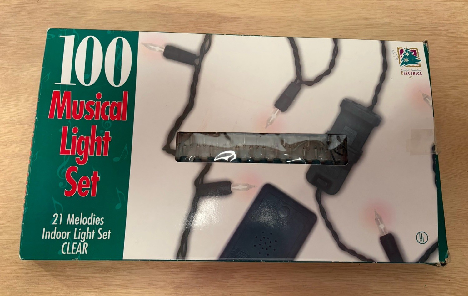 VTG 100 MUSICAL STRING LIGHTS 21 CHRISTMAS CAROLES Flashing ON & OFF 52 FT