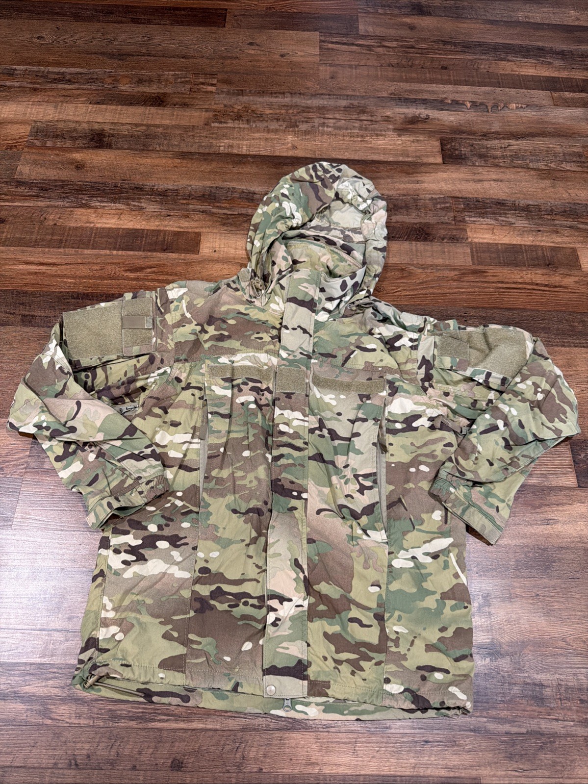 US ARMY Gen III ECWCS Level 5 Jacket Cold Weather Soft Shell; USED; SMALL / REG