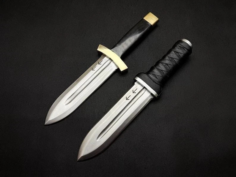 Vinland Saga Handmade Thorfinn 2 Pcs daggers with Leather Sheath D2 Steel Anime Vinland Saga Handmade Thorfinn 2 Pcs daggers with Leather Sheath D2 Steel Anime
