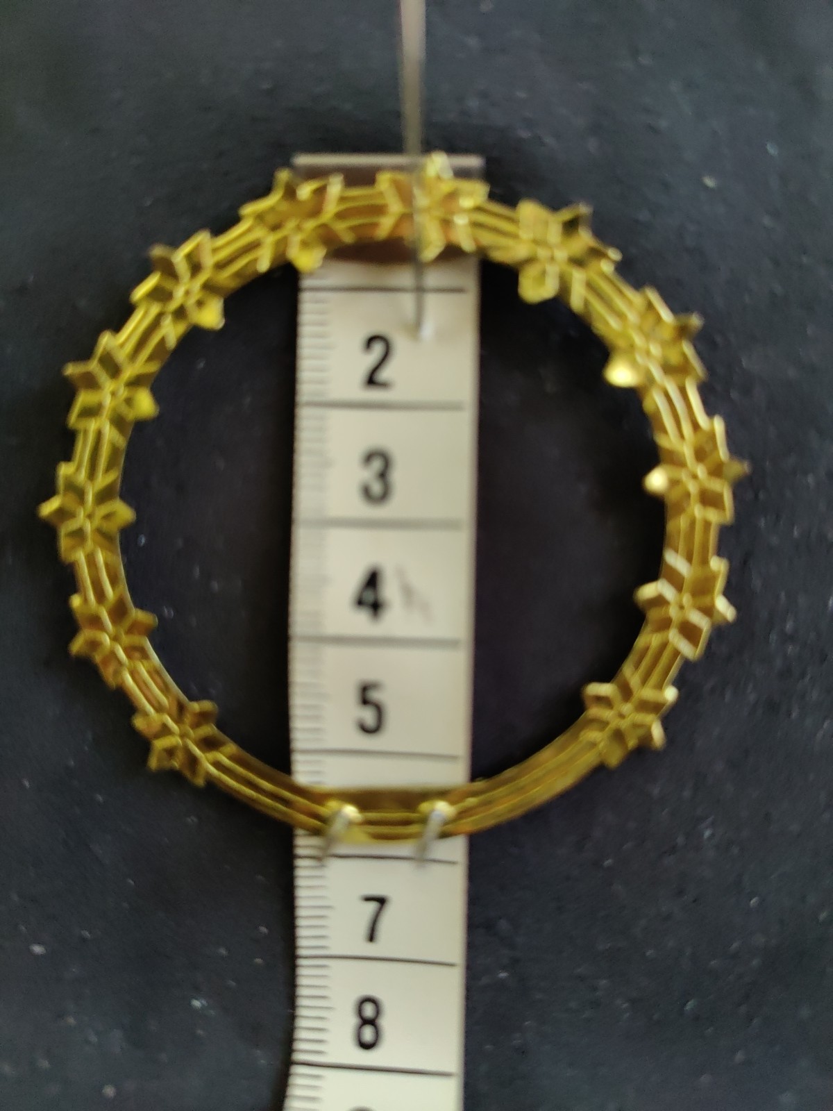 Metal Halo (Aureola) 6cms or2.4 inches for Religious Statues of The Virgin Mary Metal Halo (Aureola) 6cms or2.4 inches for Religious Statues of The Virgin Mary