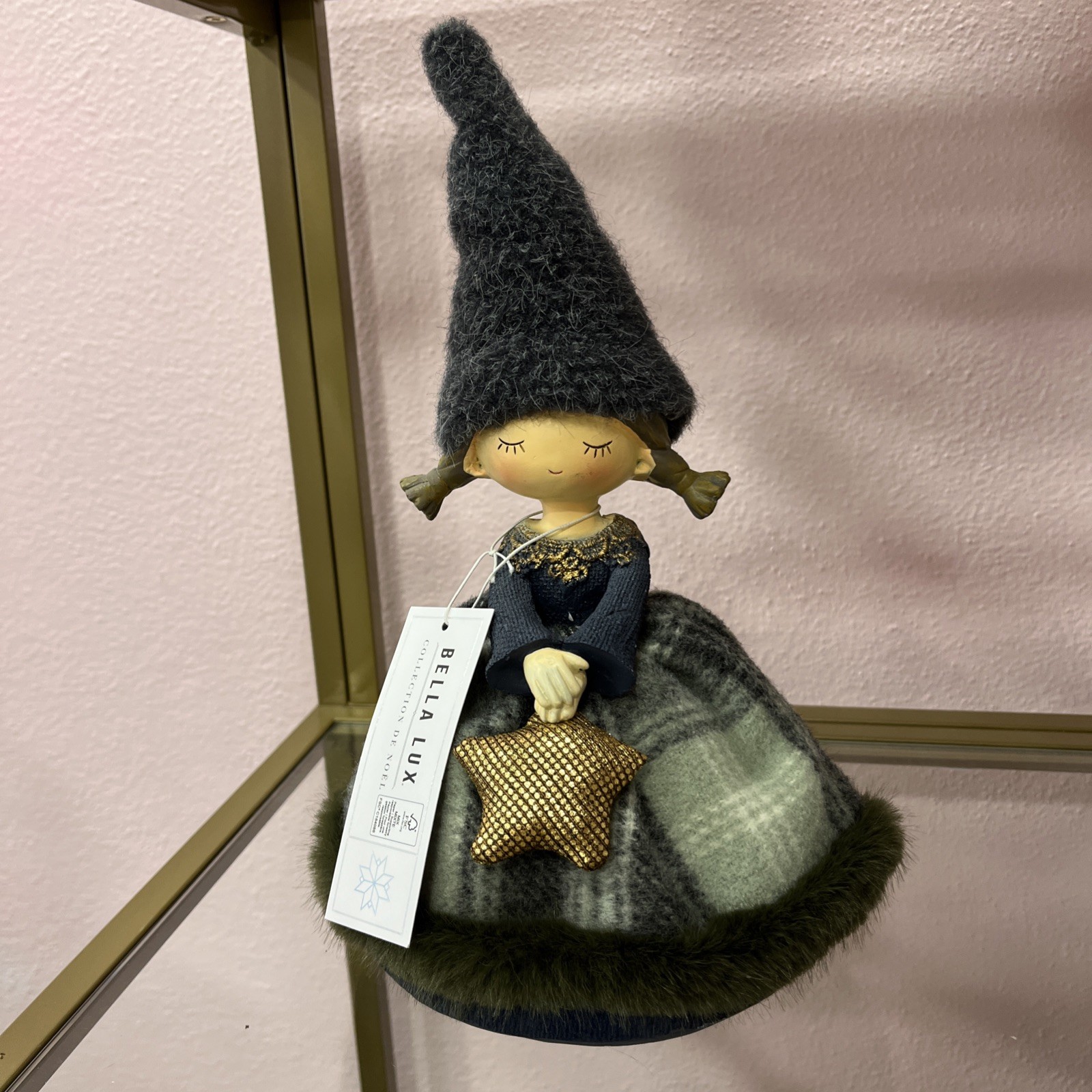 BELLA LUX GNOME GIRL FIGURINE STAR GRAY GREEN PLAID FUR 11 inches New