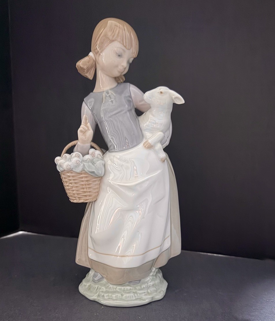 Vintage Retired Lladro Figurine 4835 Girl With Lamb or Little Lamb On The Side