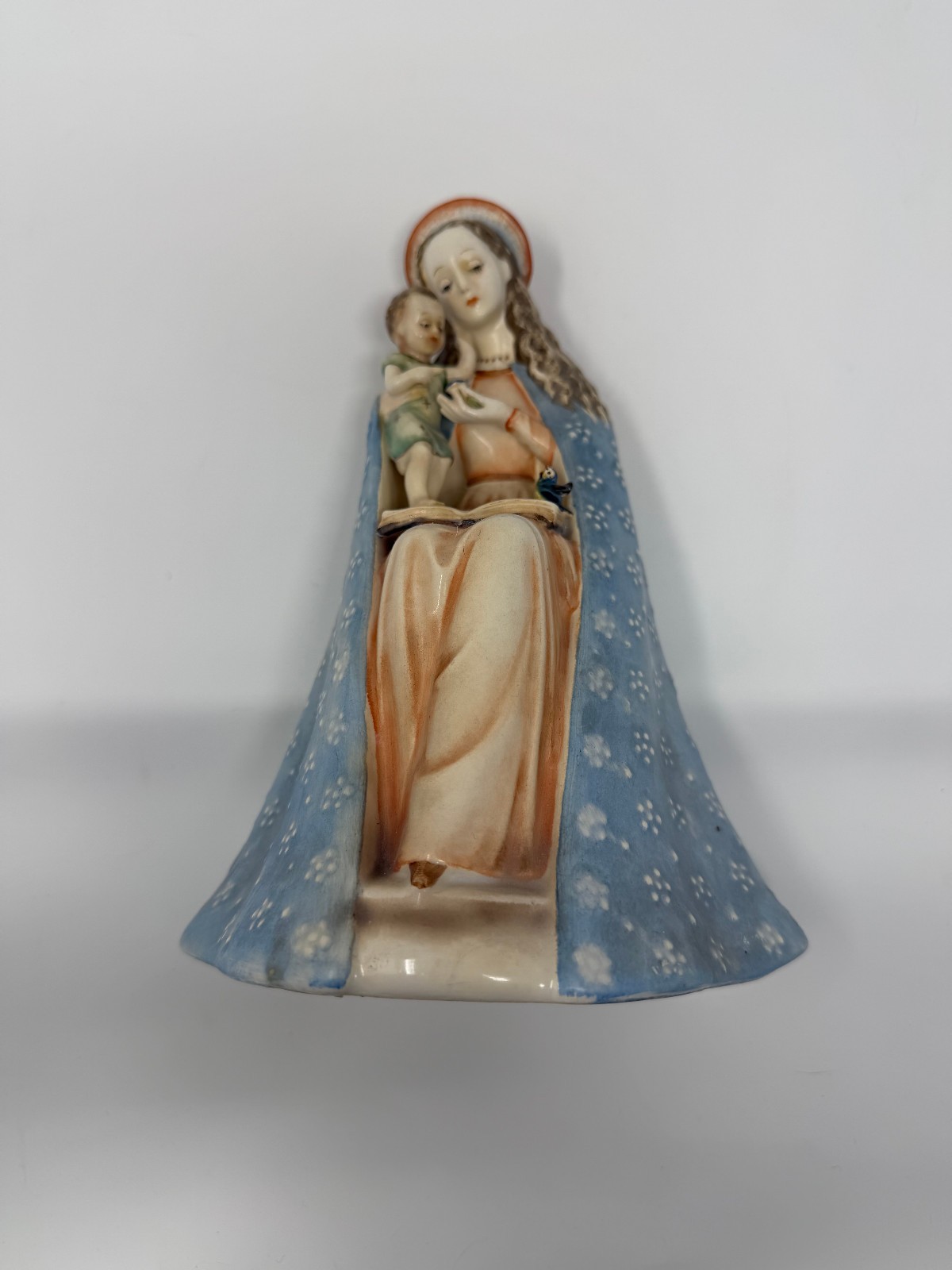 Vintage Goebel Hummel Flower Madonna Figurine 10/1 TMK-2 Incised Full Bee