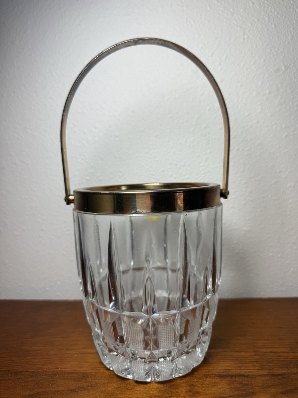 Vintage Cristallo Superiore 30% Lead Crystal Ice Bucket Brass Tone Handle