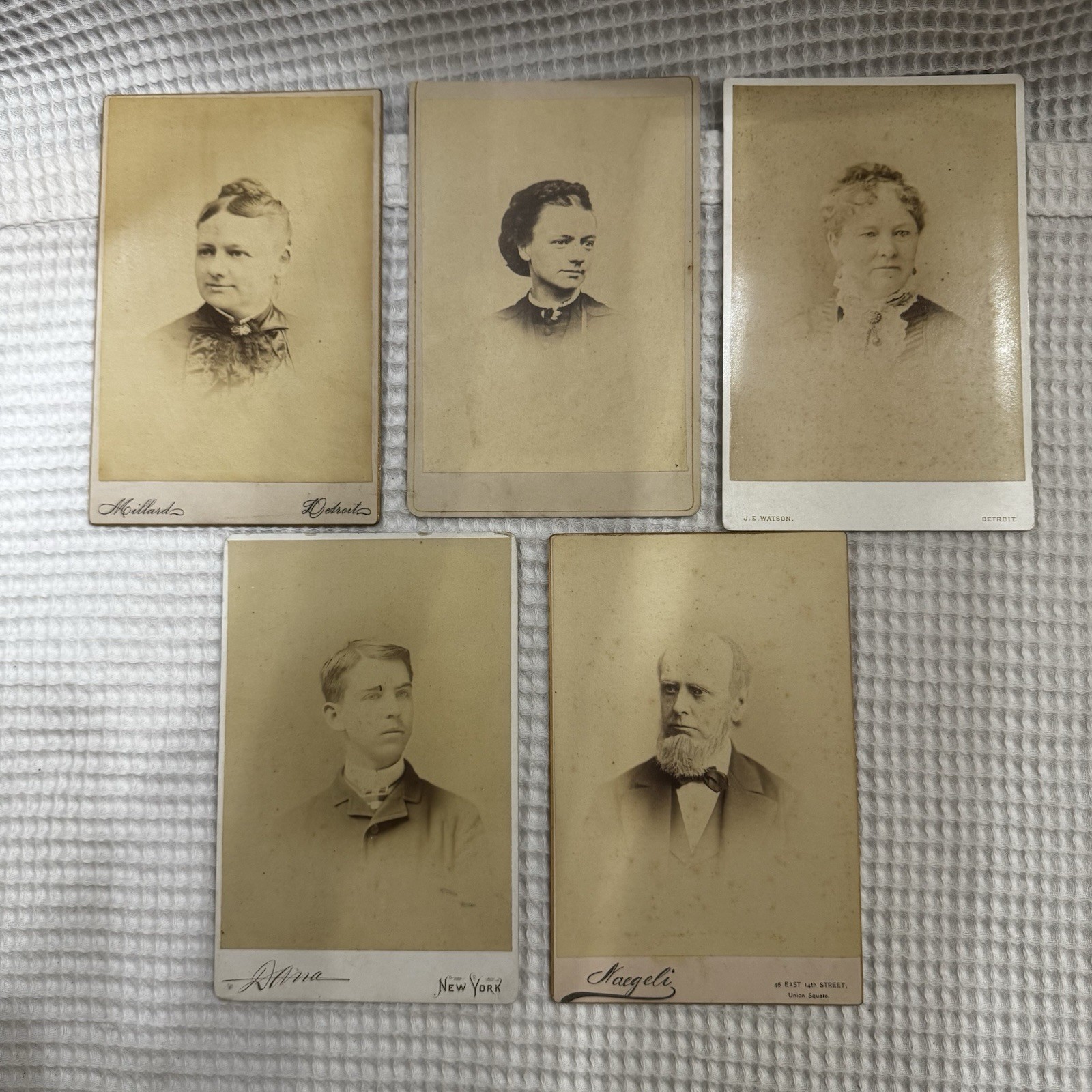 Antique Cabinet Card Photo Lot of 5 Victorian Studio Portraits Detroit NY