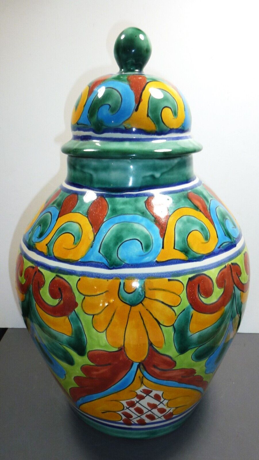 Lovely Talavera Pottery Jar Lrg 15