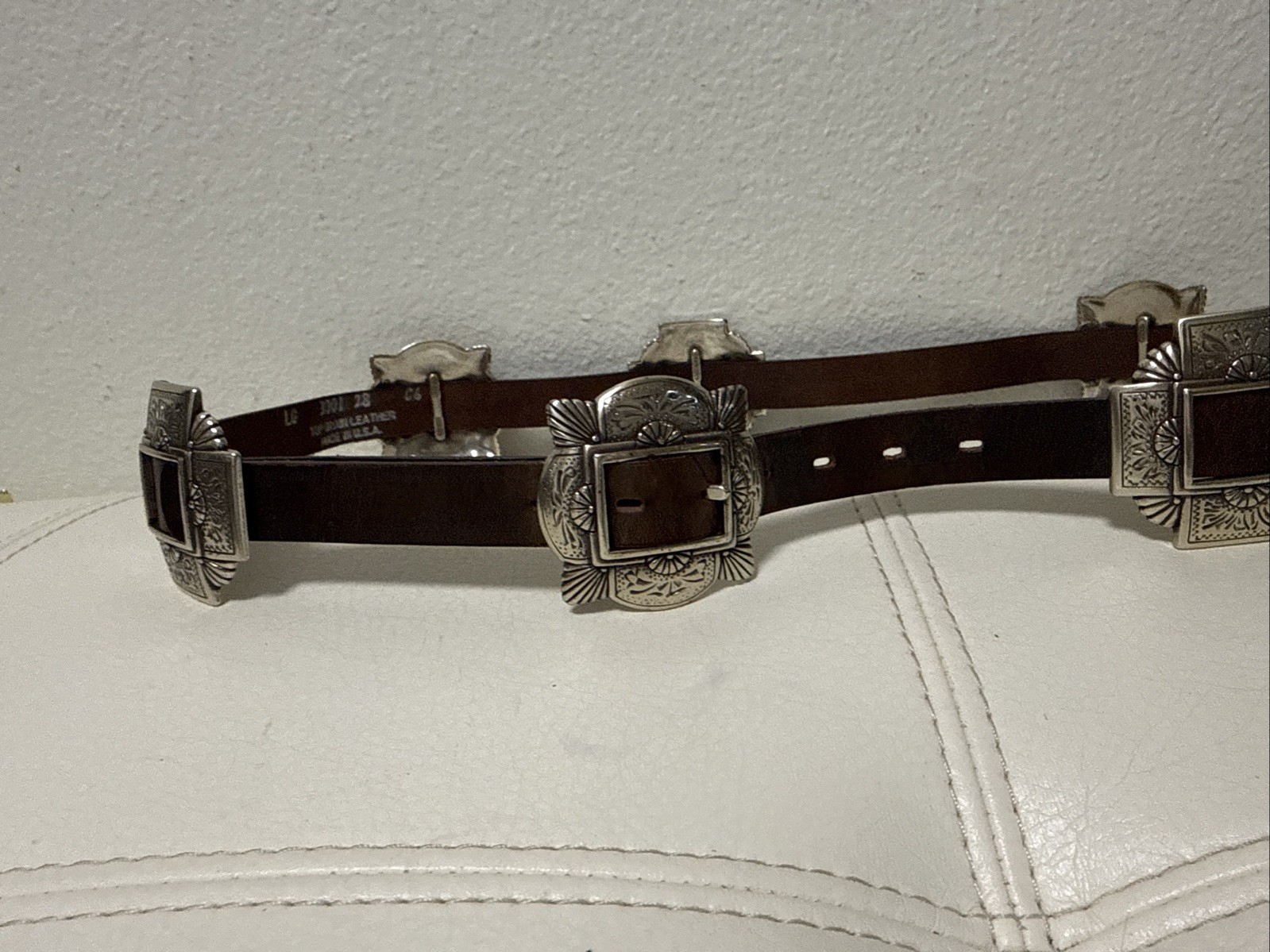 Vintage 1995 Large Chambers #3001 28 Brown Top Grain Leather Concho Belt USA Vintage 1995 Large Chambers #3001 28 Brown Top Grain Leather Concho Belt USA