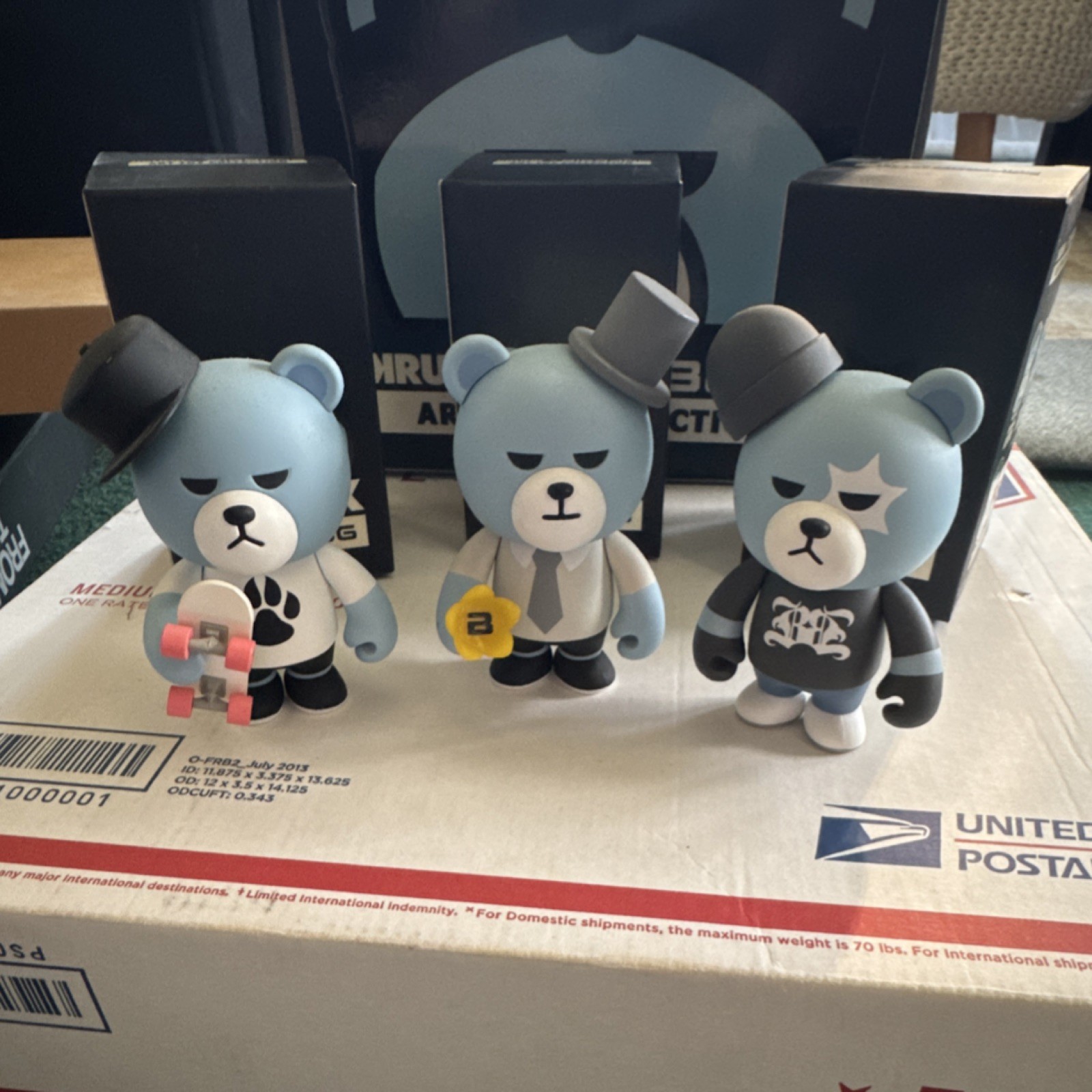 Seungri Krunk x Bigbang Art Toy Set Designer Vinyl Figures Seungri Krunk x Bigbang Art Toy Set Designer Vinyl Figures