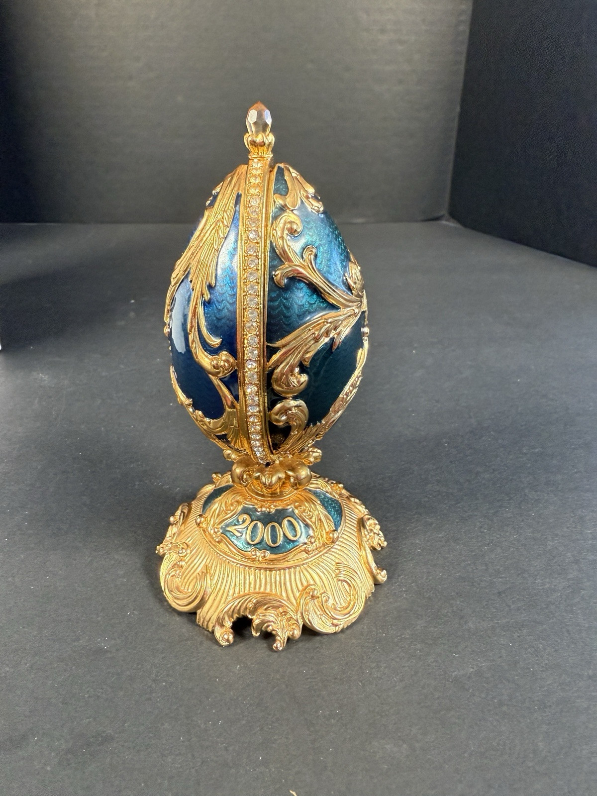 Vintage Beautiful Joan Rivers Collection Enamel Millennium \