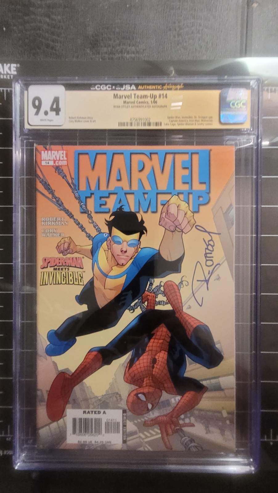 Marvel Team-Up vol 2 #14 Invincible - CGC Graded 9.4 Signed by Ryan Ottley Marvel Team-Up vol 2 #14 Invincible - CGC Graded 9.4 Signed by Ryan Ottley