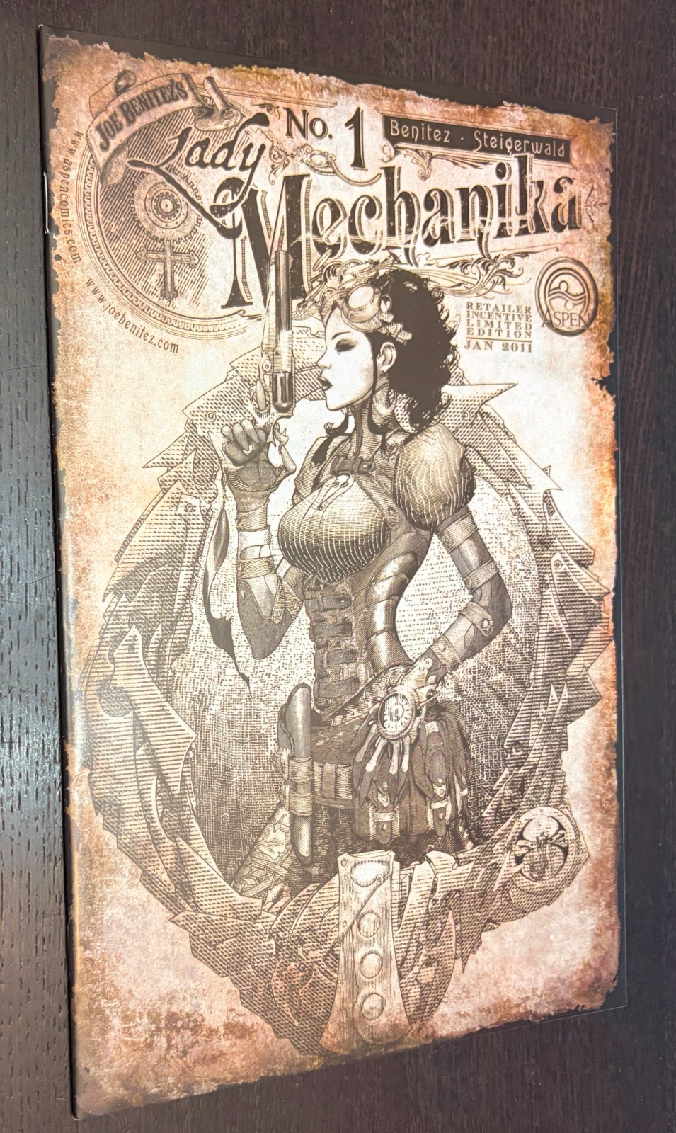 LADY MECHANIKA #1 (Aspen Comics 2011) -- Retailer Incentive RI VARIANT -- NM-