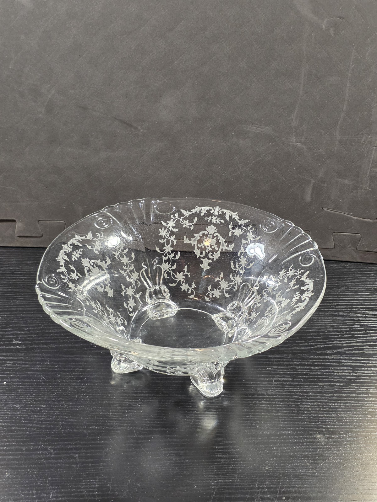 American Elegant Glass Footed Centerpiece Bowl Candy Dish Etched Floral 10.5