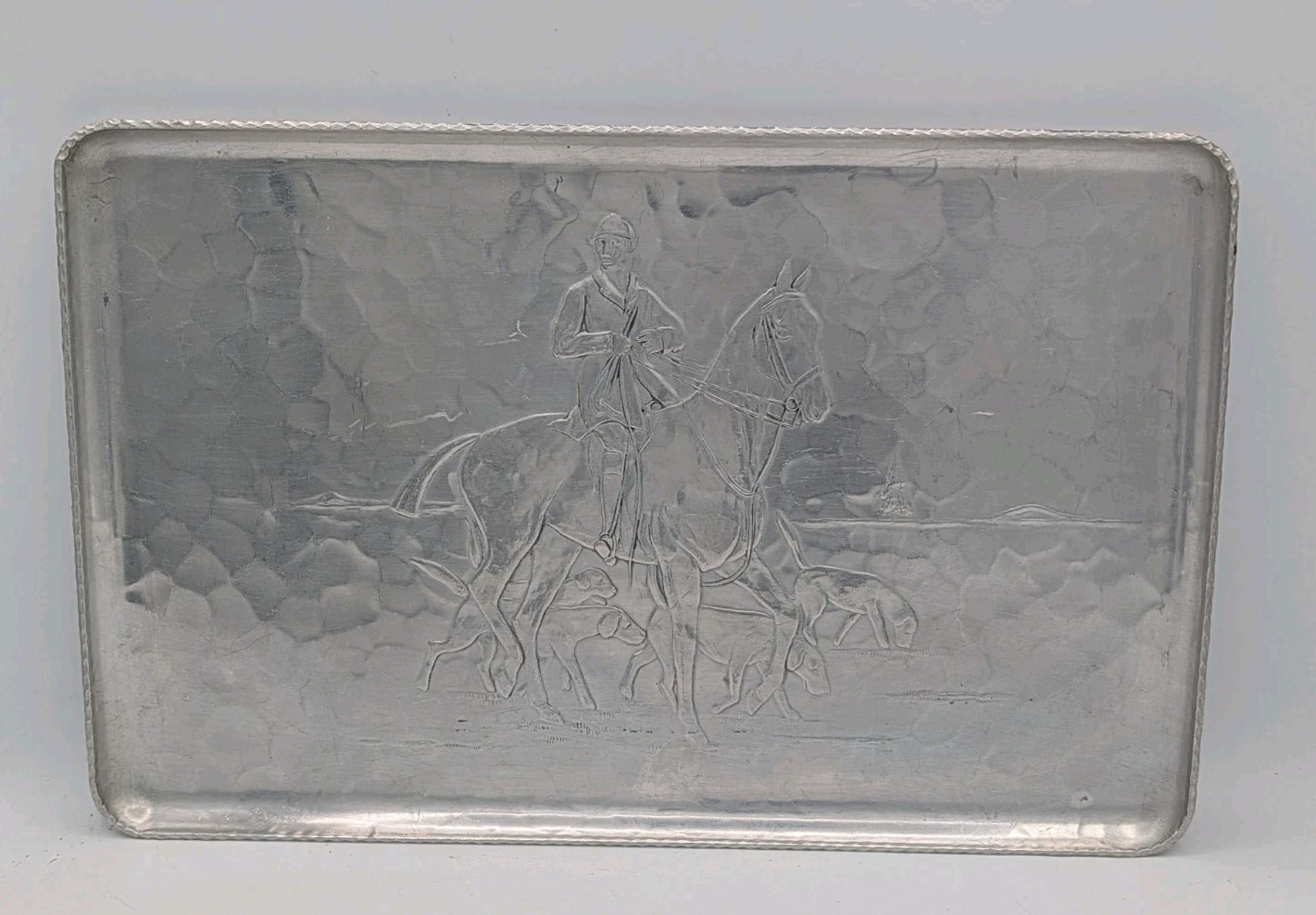 Vintage Everlast Hand Forged Aluminum Tray Fox Hunt Horse Hounds 14x9 USA