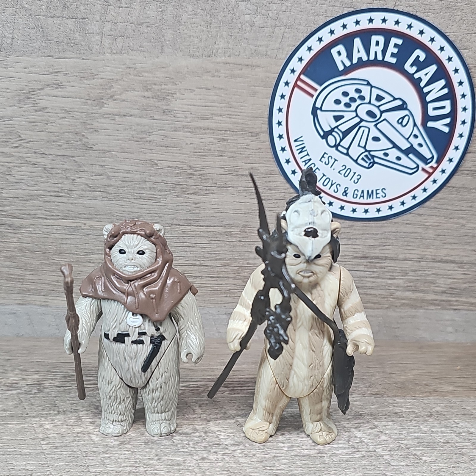 1983 Vintage Kenner Star WarsLogray & Teebo Action Complete 100% Original