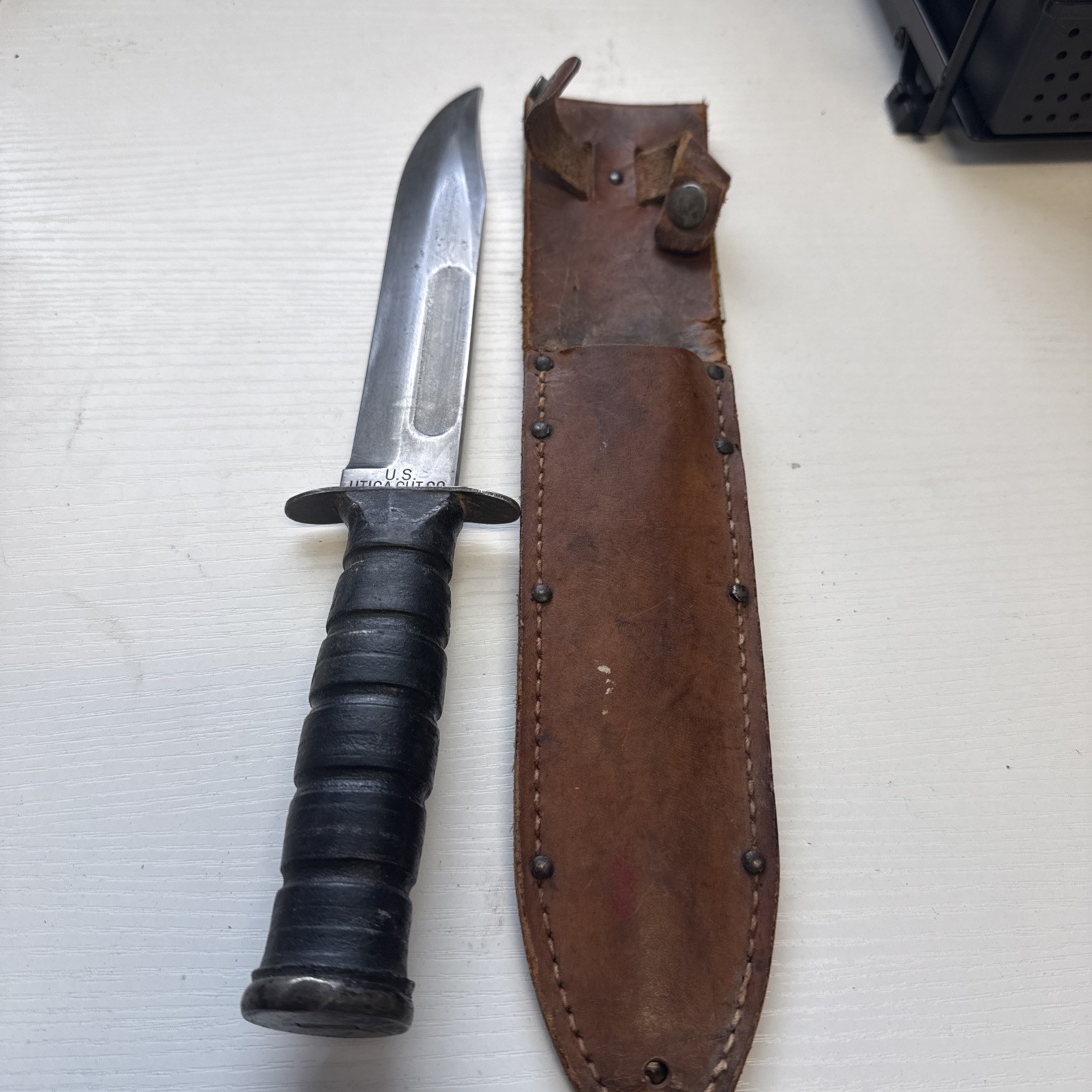 Vintage US Utica Cut Co Military Combat Knife Vietnam Era Leather Sheath