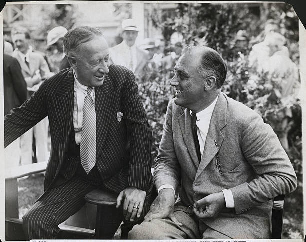 Former New York Governor Al Smith talks with the state's curren- 1928 Old Photo