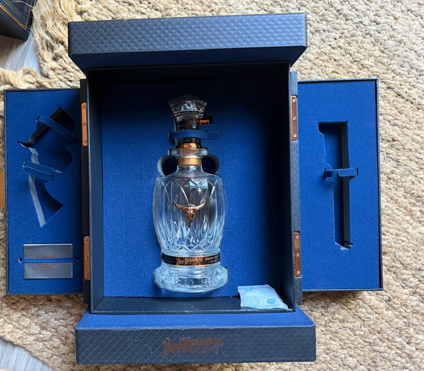 Doc Holliday 10 Year Bourbon Collector Blue Show Case Box Set With Empty Bottle