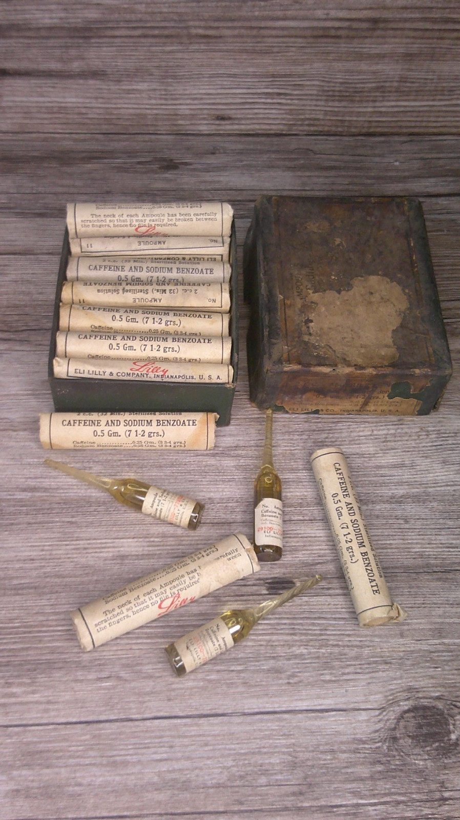 rare antique Eli Lilly Ampouli original box of 16 Caffeine and sodium Benzoate rare antique Eli Lilly Ampouli original box of 16 Caffeine and sodium Benzoate