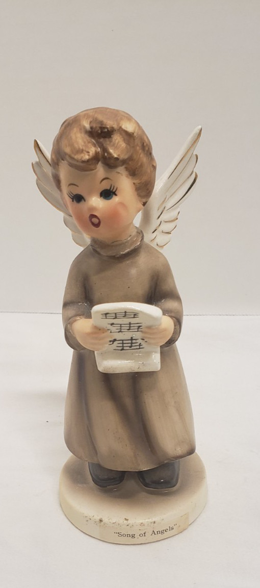 Vintage Kelvin\'s C-542 Songs of Angels Porcelain Caroling Holiday Figurine 5.75\ Vintage Kelvin\'s C-542 Songs of Angels Porcelain Caroling Holiday Figurine 5.75\