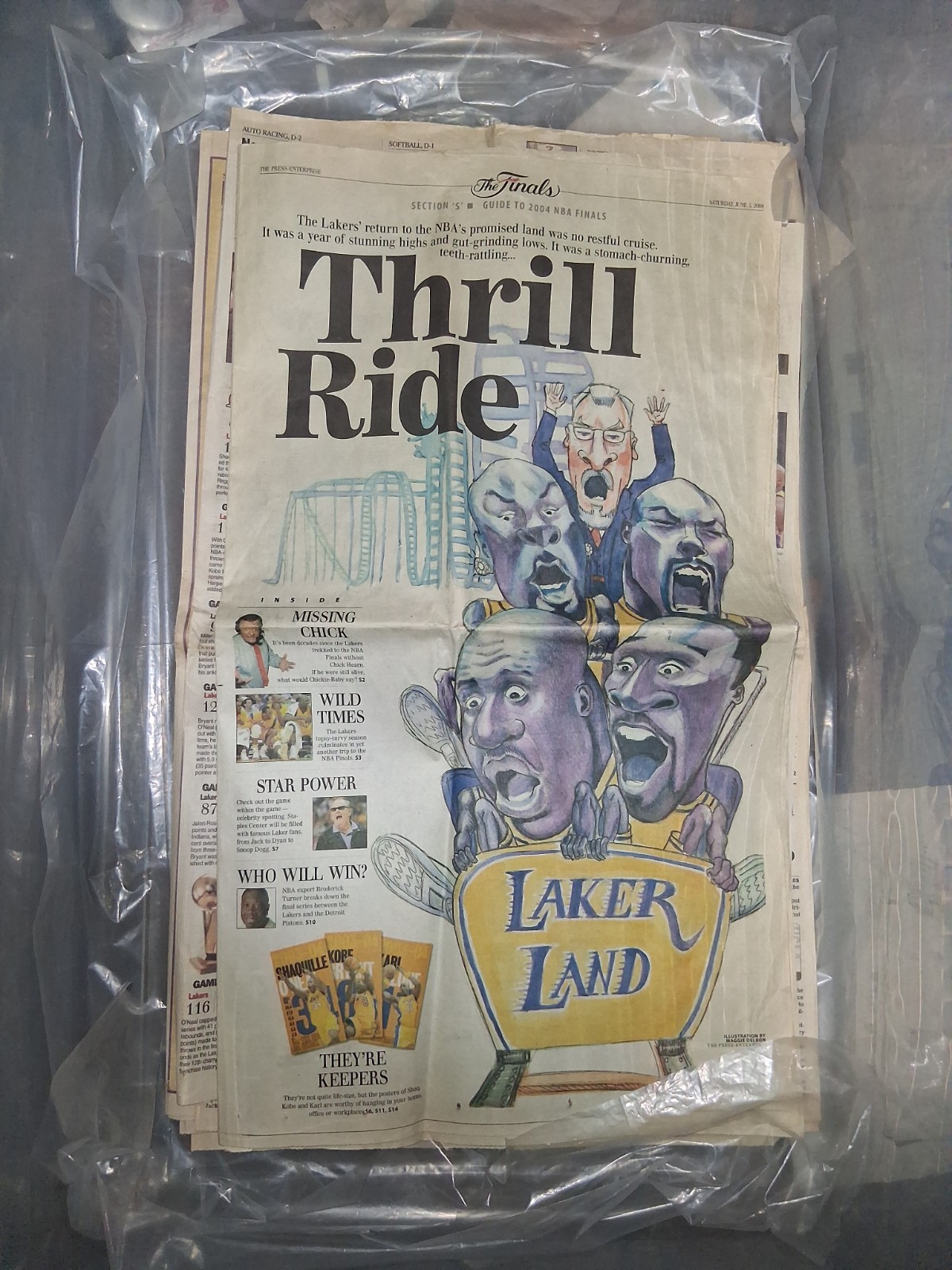 lot of 3 vintage Los Angeles Lakers newspaper featuring 2000 2004 era & One 1999