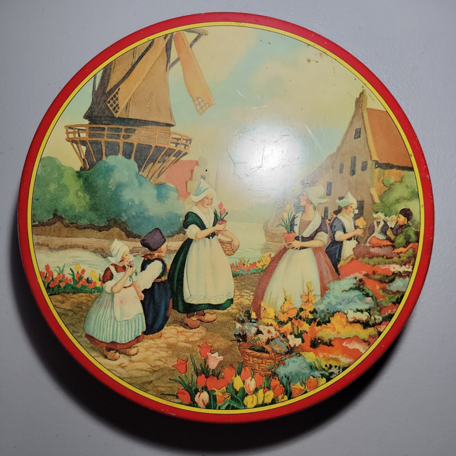 Vintage c.1920s Art Deco Tindeco Flower Picking Candy Chocolate Tin 