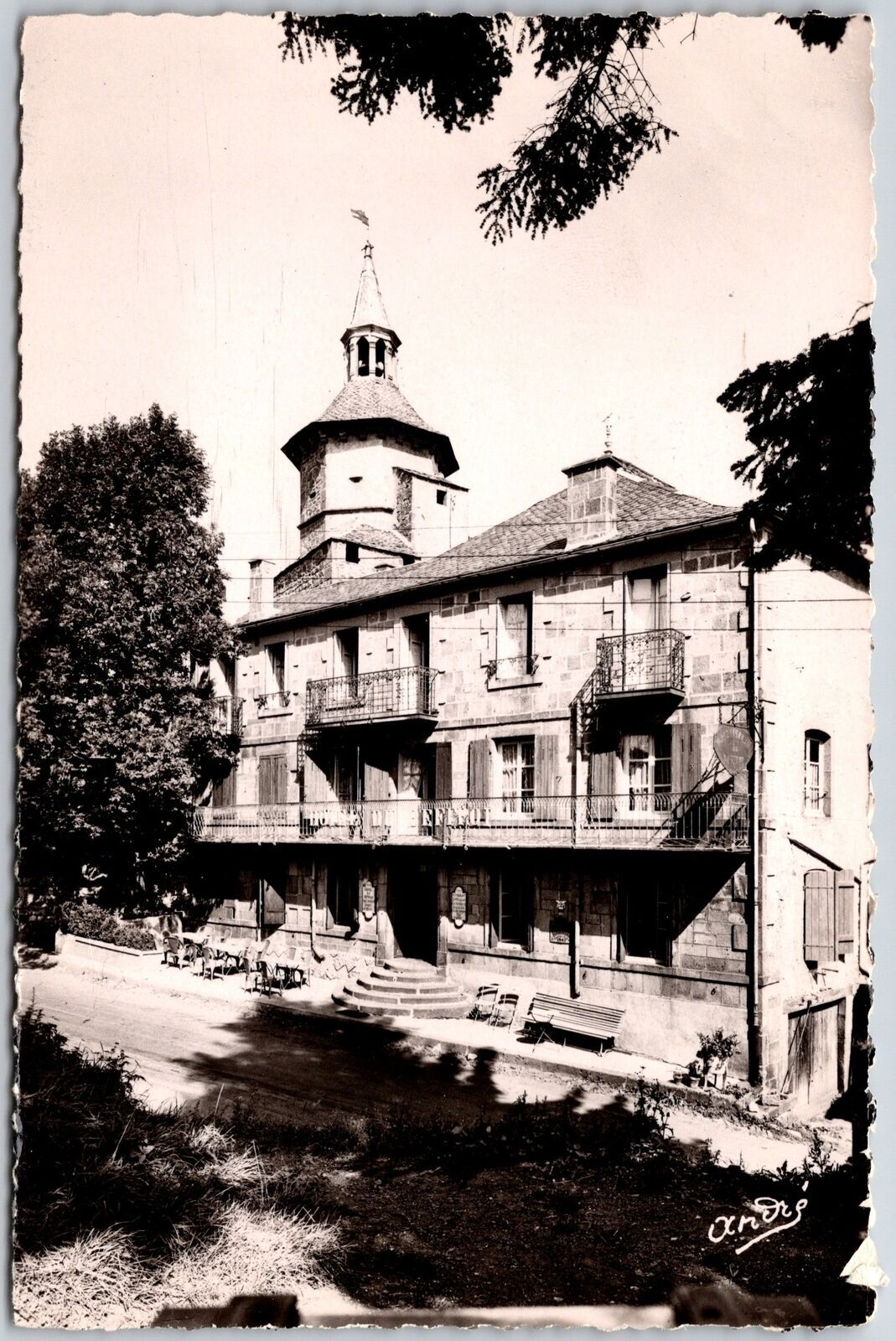 Les Belles Provinces Francaises L\'Auvergne France Real Photo RPPC Postcard